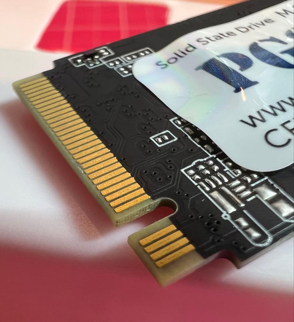 1TB NVMe M.2 Gen.4x4 SSD Phison新古ジャンク扱い