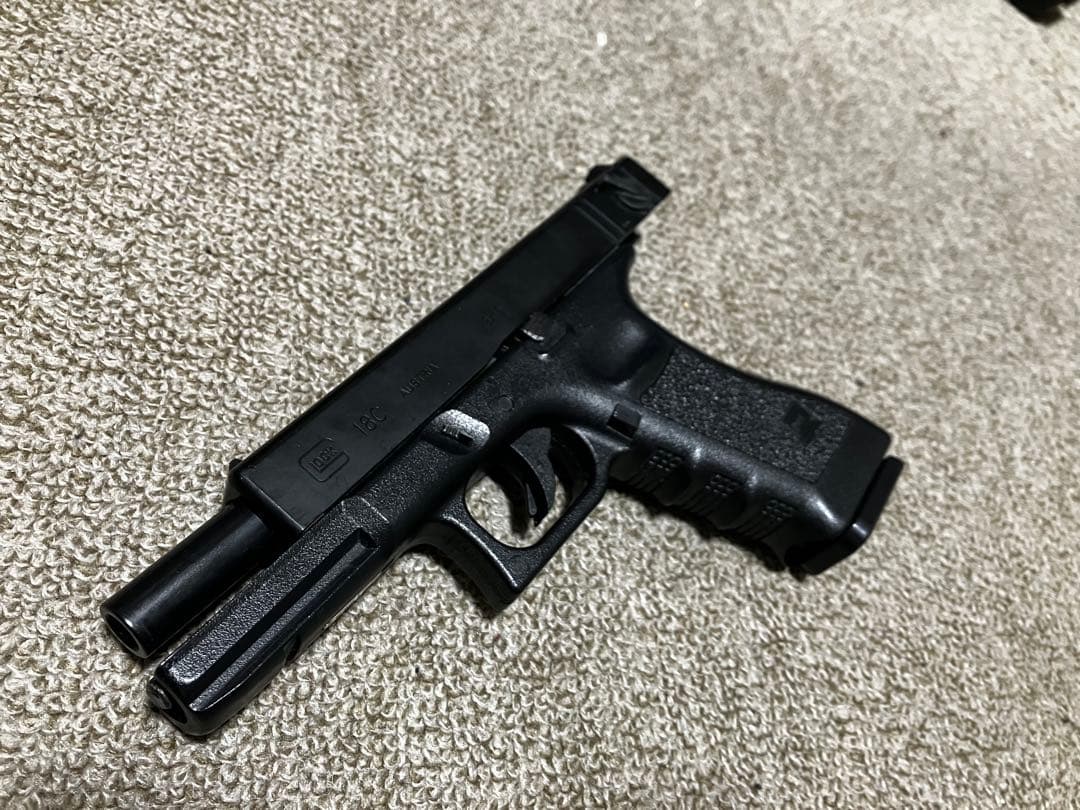 東京マルイ　グロック18C ガスガン&ホルスターセット