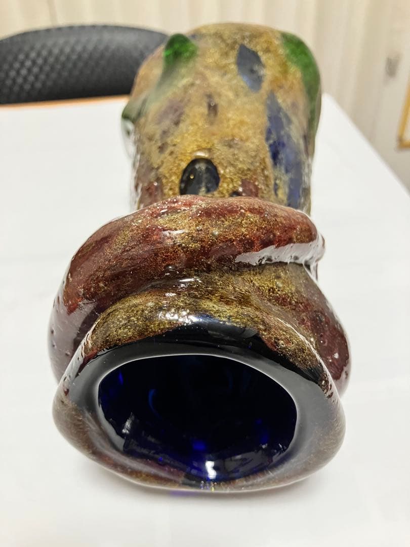 沖縄　琉球ガラス　【故】稲嶺盛吉作　花瓶　宙吹ガラス工房虹　現代の名工