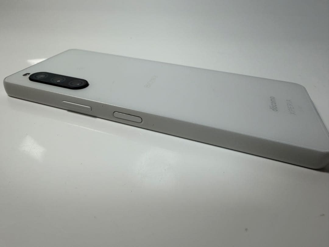 SONY Xperia 10 V docomo simフリー ホワイト