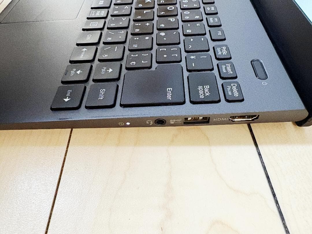 超軽量 13.3型 NEC i5 10世代 大容量512GB 2021年