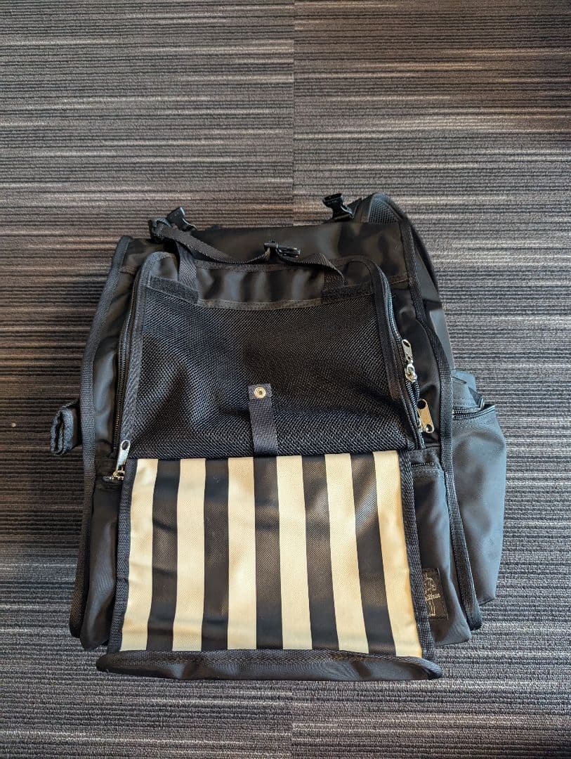 Mr.BACKMAN　ペットリュック 小　黒