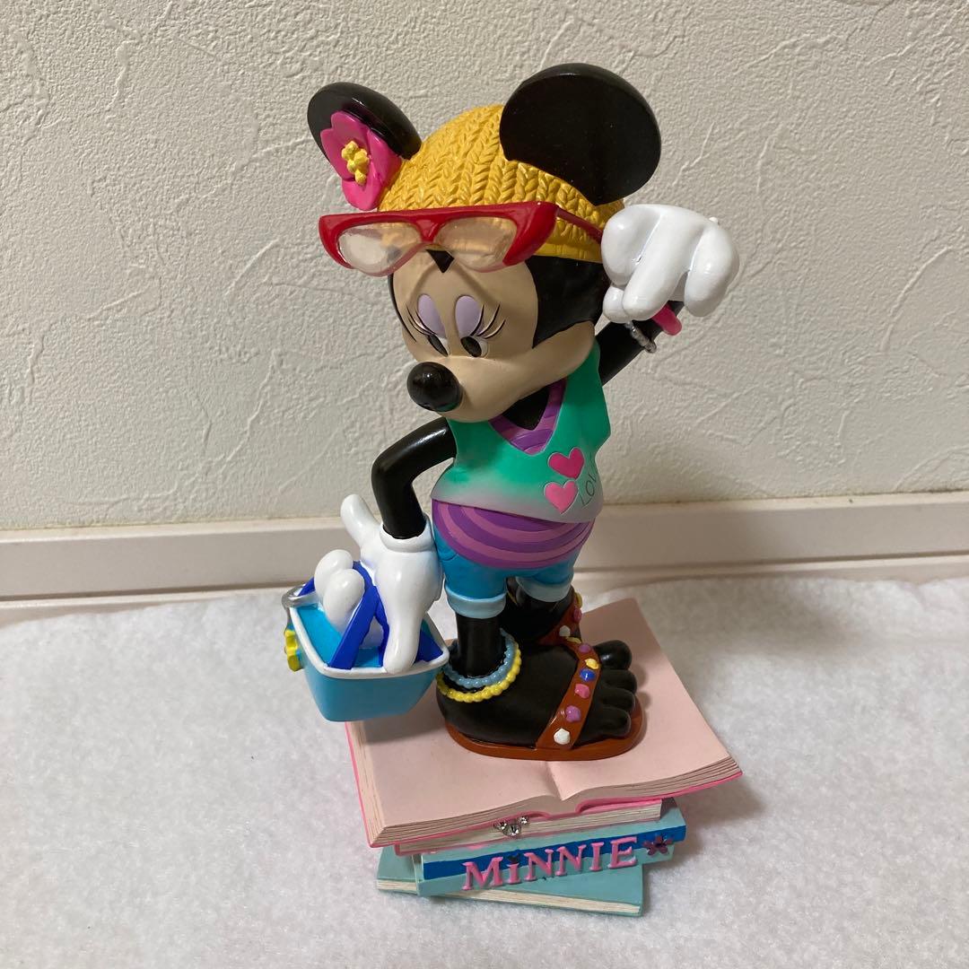 未使用品希少ディズニーミニー ・マウス サマー・ビーチスタイル フィギュア