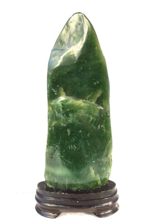 勉強用❗️90万円❗️ 糸魚川ロウカン翡翠鑑賞石　石の判断は困難です　極上贋作展示品