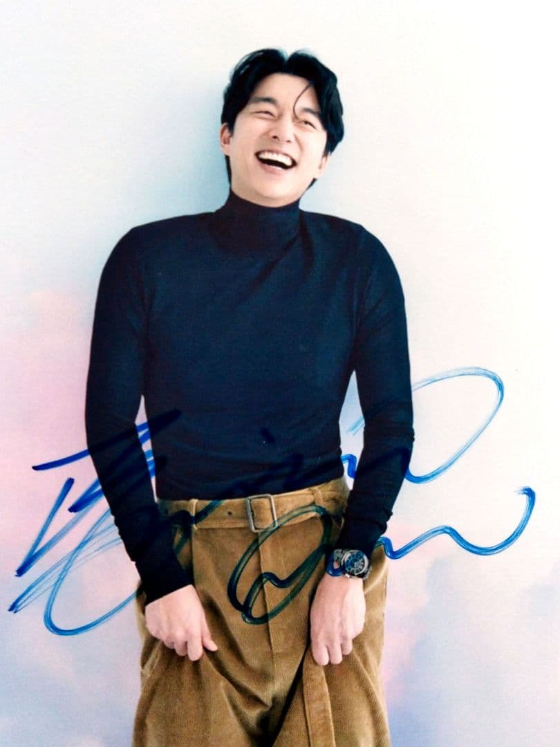 コン・ユ直筆サイン入り2Lサイズ写真…Gong Yoo…静かなる海‥