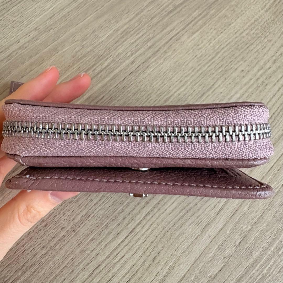 美品　ヴィヴィアンウエストウッド　二つ折り財布　くすみピンク　レディース