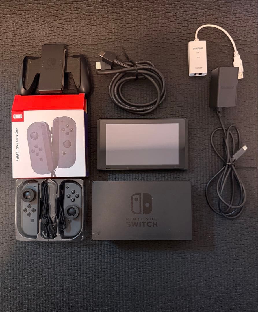 ゆっちゃん　Nintendo Switch本体グレー Joy-Con