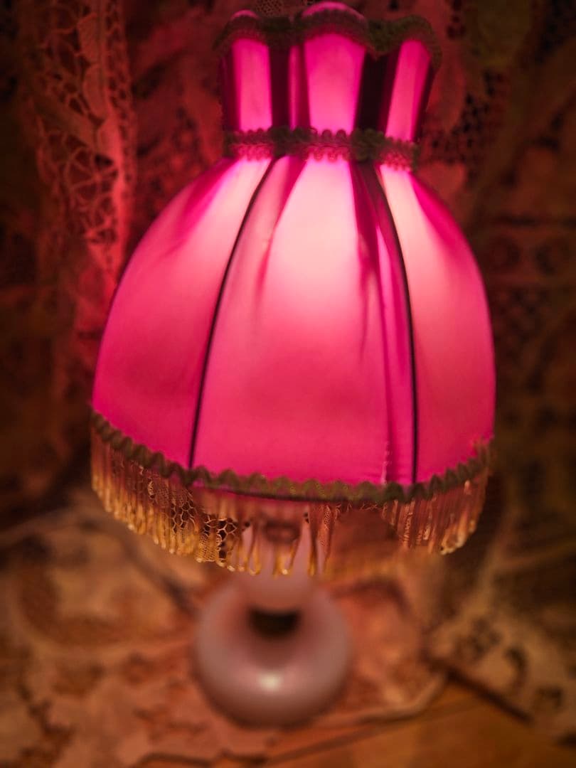 希少　レトロポップ　シェードランプ　ピンク　昭和レトロ　レトロ