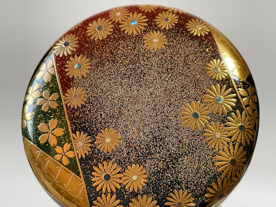 大多尾重則作　色紙春秋蒔絵　平棗　なつめ　棗　茶道具　共箱　蒔絵　桜　菊