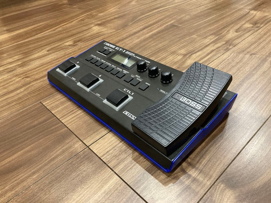 新品 BOSS GT-1 ギター マルチエフェクター