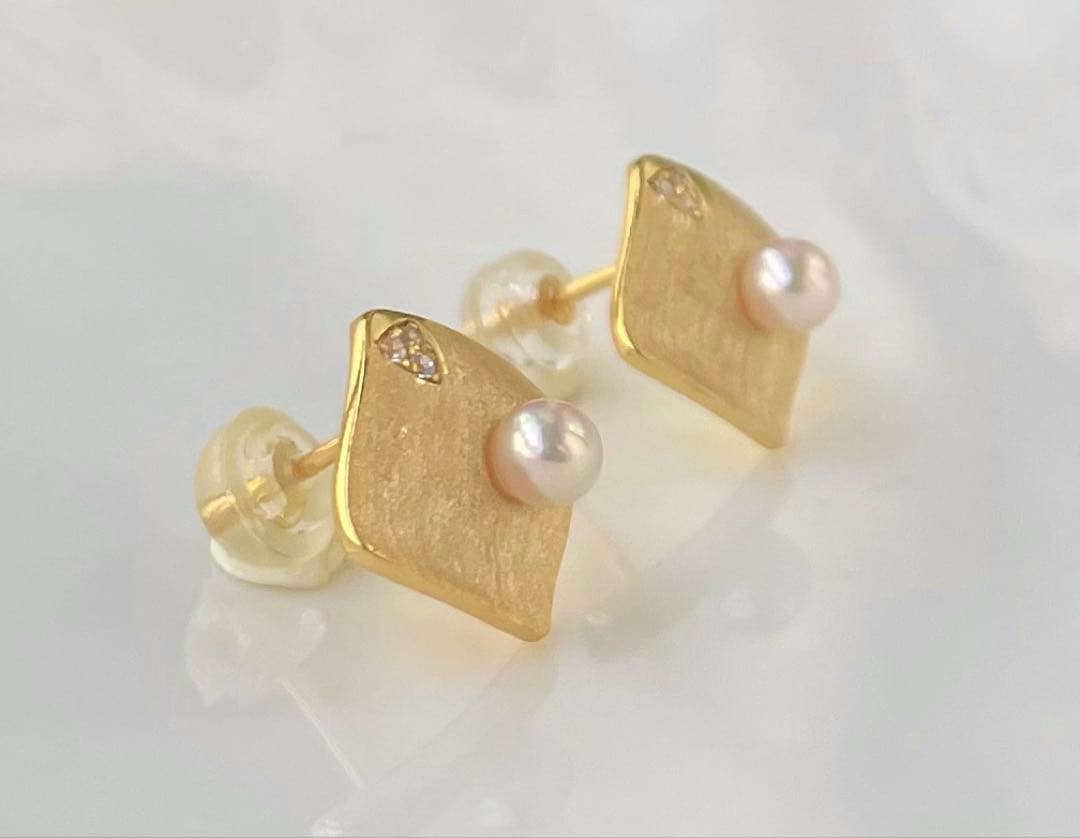 あこや真珠 絶品照り 高品質 s925ピアス ベビーパール ヘアライン加工 上質