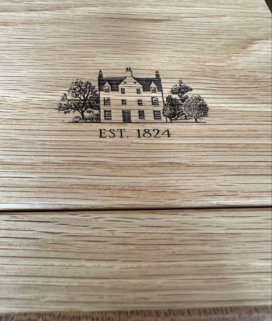 マッカラン 25年 空き瓶 木箱、袋付き (未洗浄)