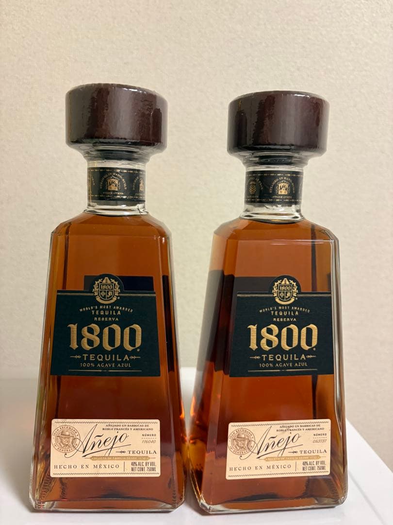 テキーラ　クエルボ　1800 アネホ　40度　750ml ２本