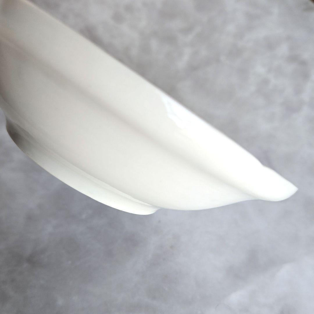 古伊万里　白磁　陽刻　深皿　江戸時代　シノワズリ　金直し　金継ぎ　アンティーク