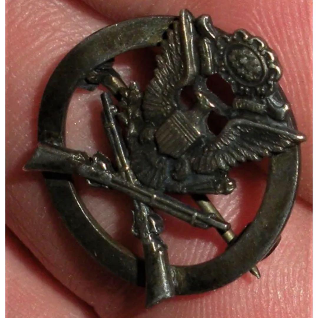 ビンテージ1940’sUSAイーグルクロスライフルズシルバーピンRRL ARMY