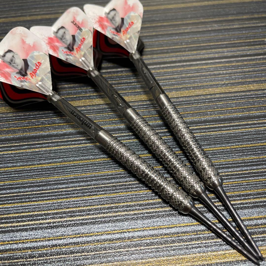 定価13000円 スティールダーツ ユニコーン マエストロ フェーズ2 ハード