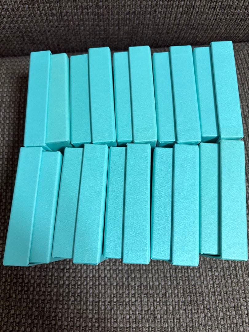 国内旧型　美品ティファニー空箱　巾着10セット