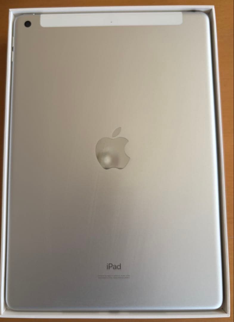 ［美品］ipad第7世代32GBセルラーモデル