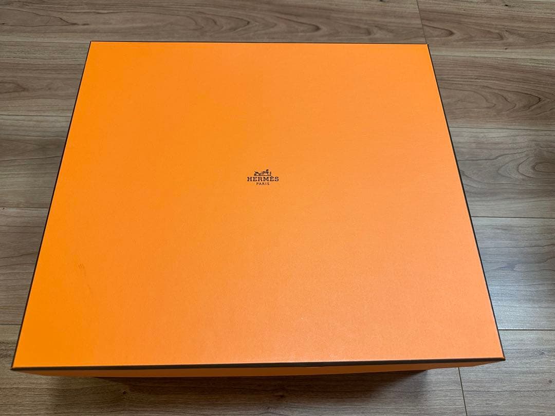 エルメス　箱のみ　38×34×16 ガーデンパーティ HERMES