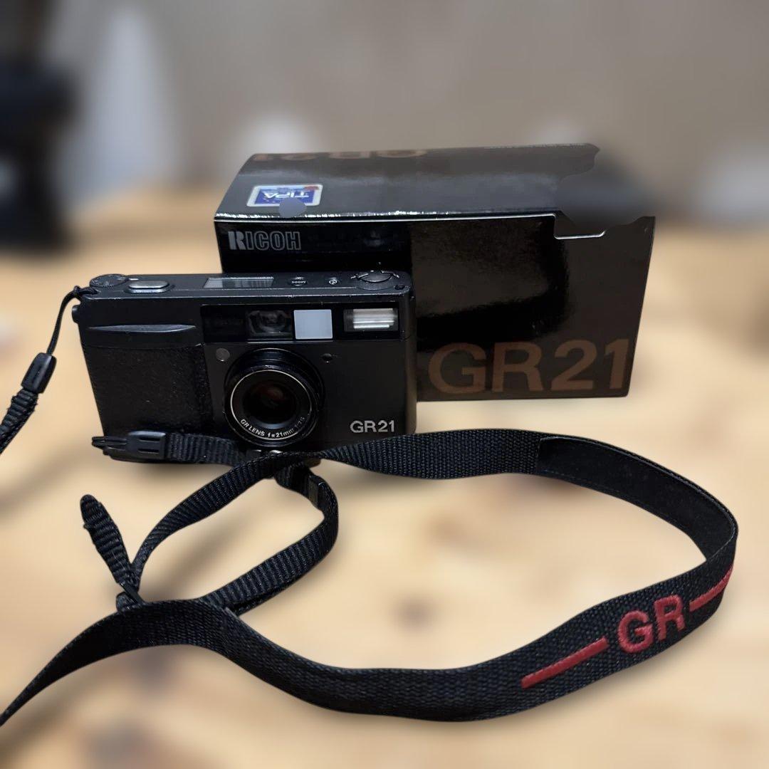 一時的値下げ　RICOH GR21 コンパクトフィルムカメラ
