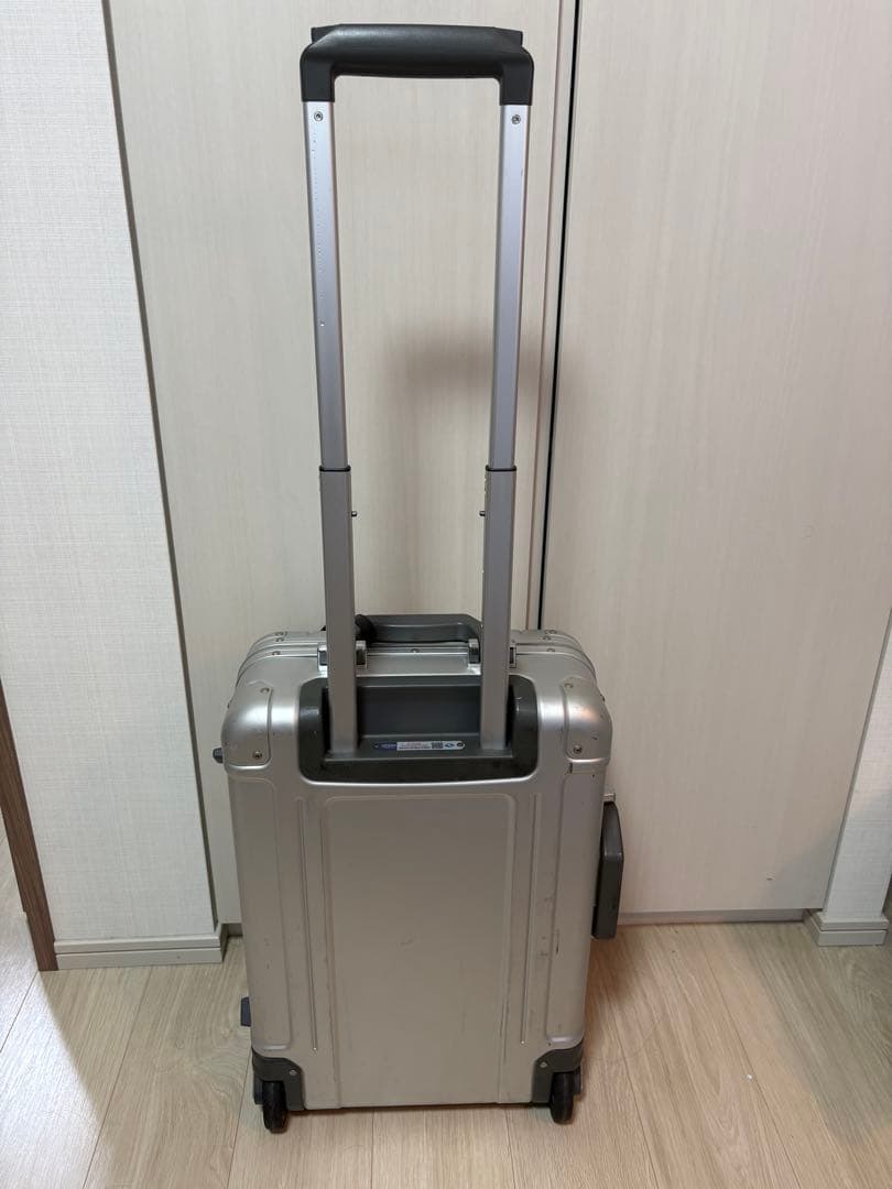 【定価10万円】ゼロハリバートン　スーツケース