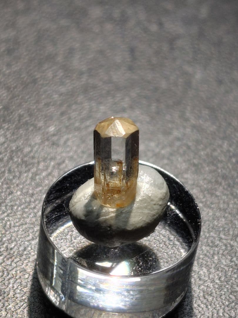 フェナカイト　ミャンマー産　1029