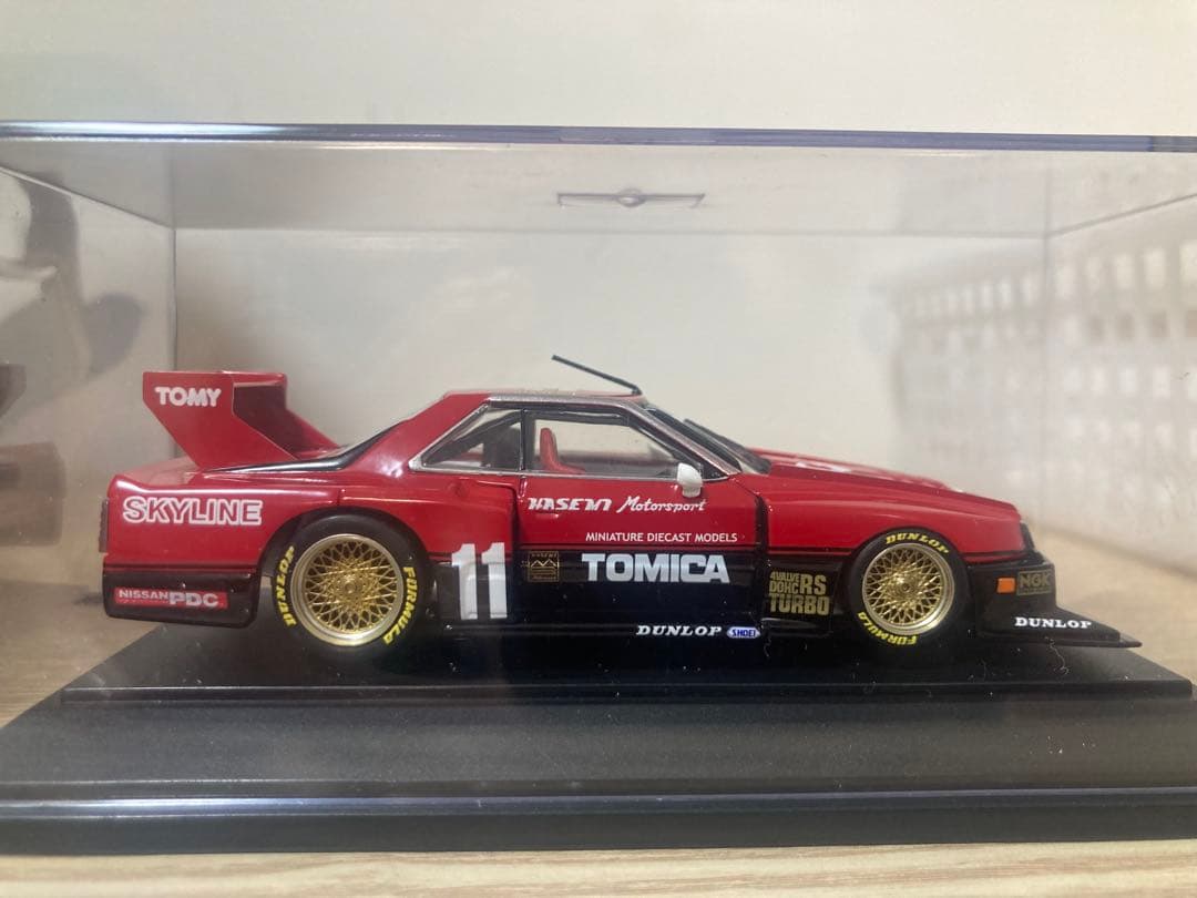 エブロ　トミカスカイラインシルエット1982