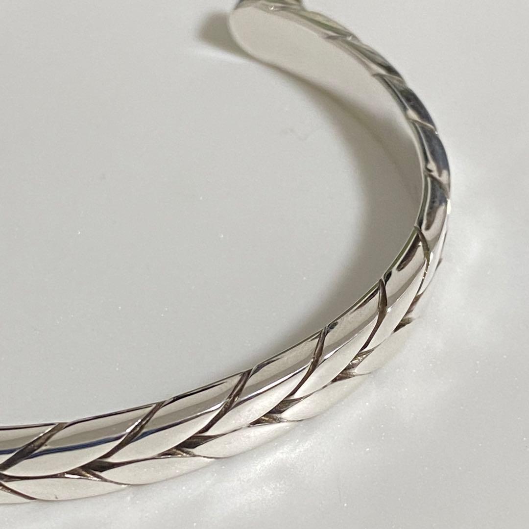 GUCCI 新品未使用品　クレストGバングル　ブレスレット　付属品　刻印19