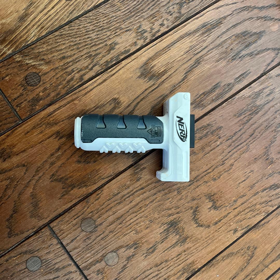 Nerf Elite 3丁セット アタッチメント・マガジン付き　ナーフ　エリート