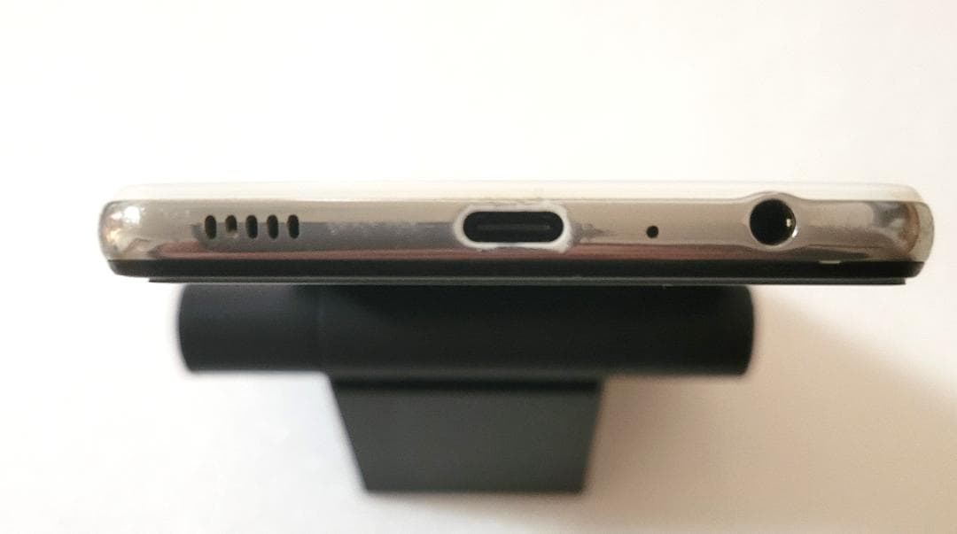 Galaxy A52 5G ホワイト docomo 本体 ホワイト