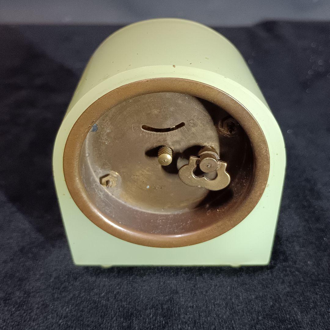 ウランガラス　置時計　ゼンマイ式　レトロ　グリーン【動作確認済み】