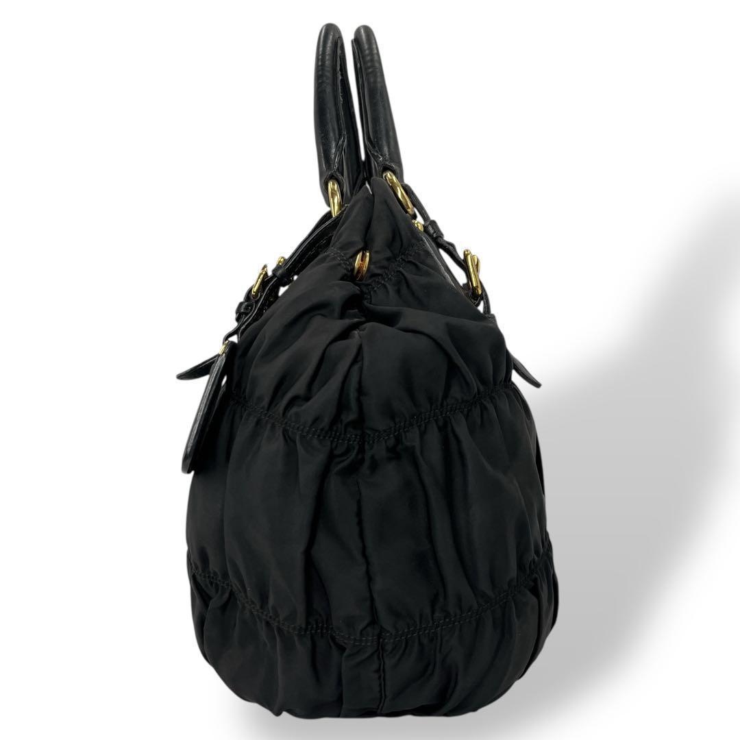 プラダ 2way ハンドバッグ　ショルダーバッグ　ギャザー　A4可　ナイロン