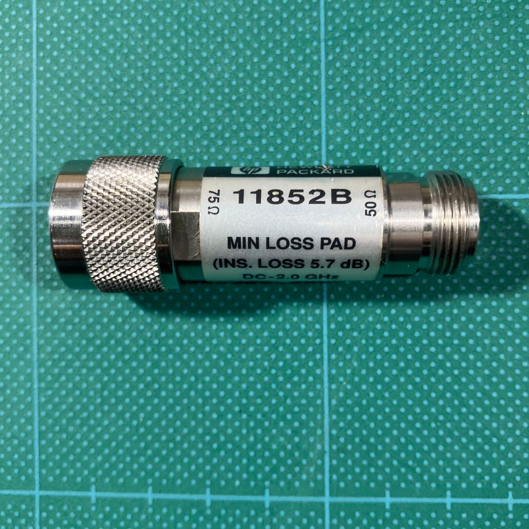 HP 11852B アダプタ、50 Ω N型（メス）～75 Ω N型（オス）