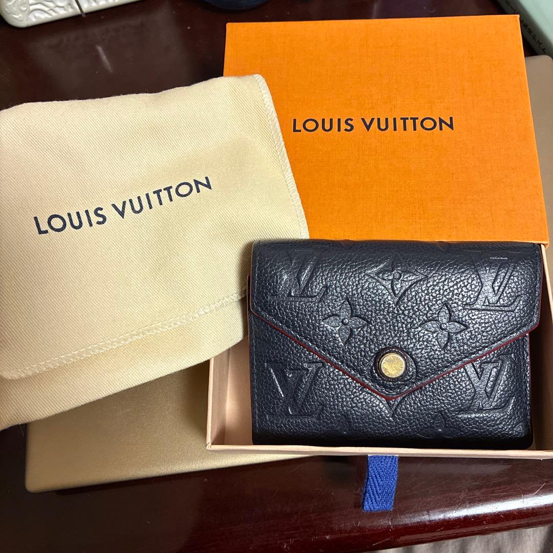 あいちゃん⭐︎ルイ・ヴィトン　アンプラント　ポルトフォイユ・ヴィクトリーヌ