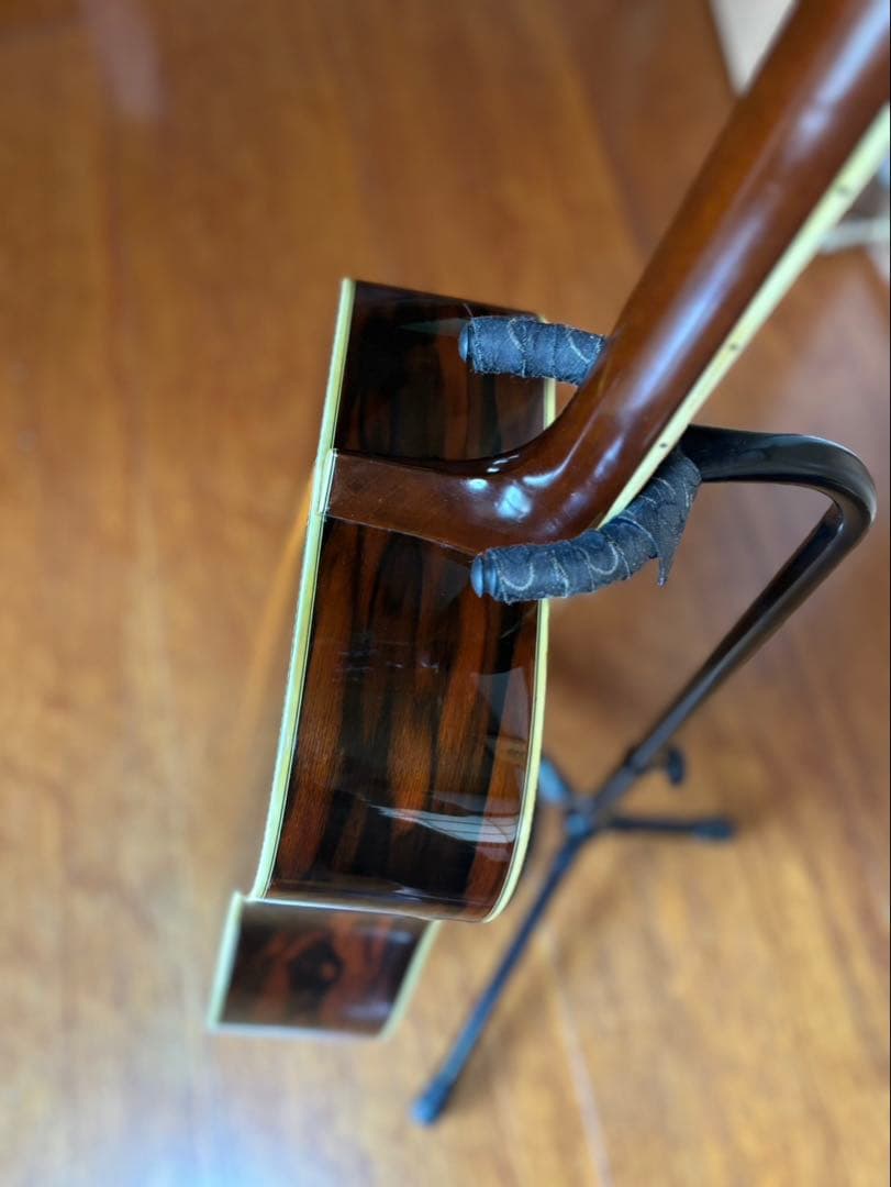 モーリスw40ジャパンヴィンテージハカランダ、ハードケース付　morrisアコギ