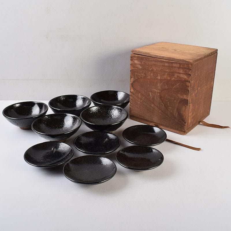 和食器　楽吉左衛門　黒楽平茶碗　高台平皿　2種10客　時代箱　V　R9525