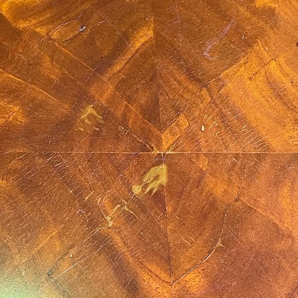 アンティーク調　オケージョナルテーブル　サイドテーブル　猫足机　透かし彫り