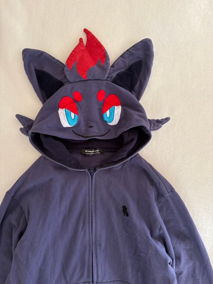 ポケモン　ポケモンセンター　ゾロア　パーカー　FREEサイズ