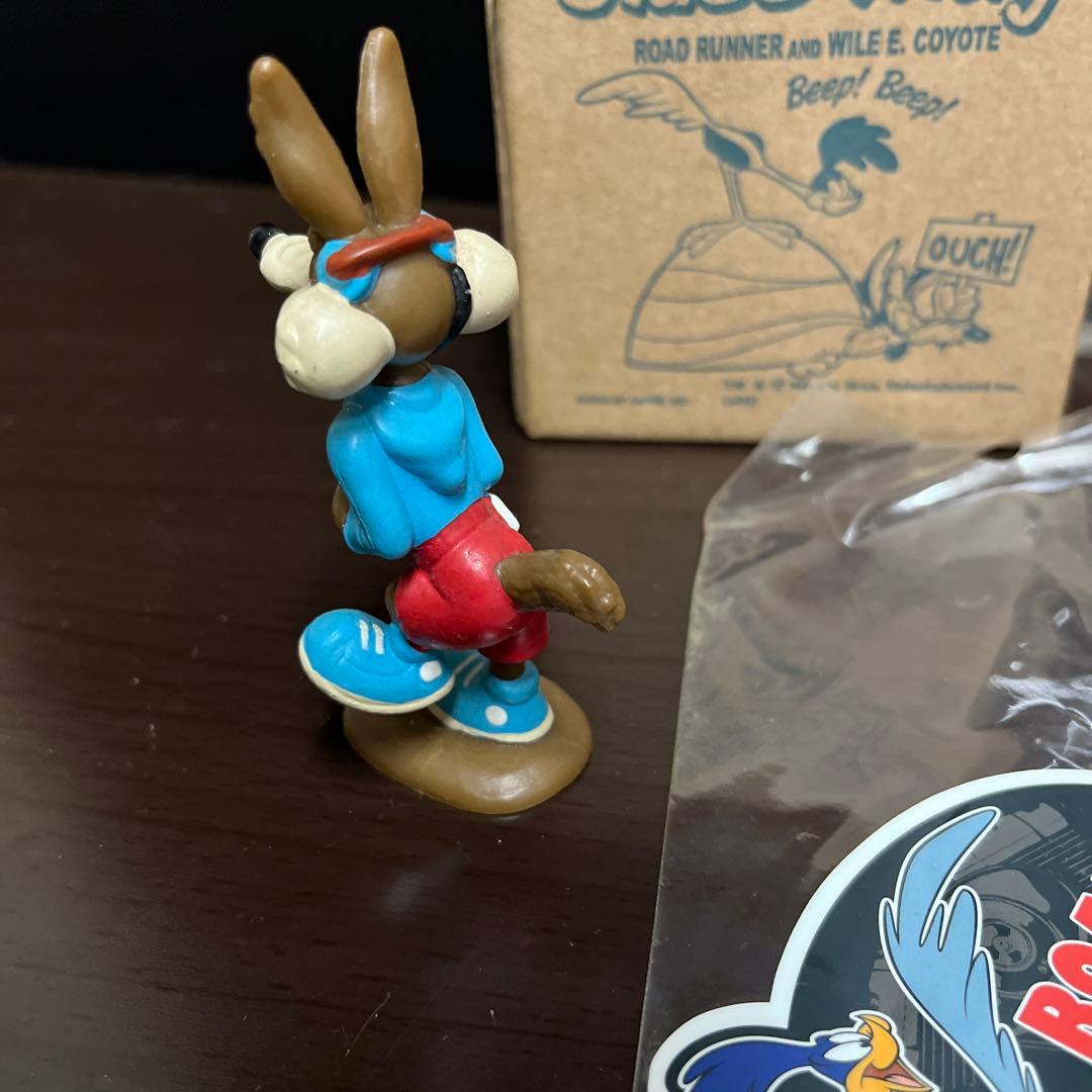 コヨーテ　ルーニーテューンズ