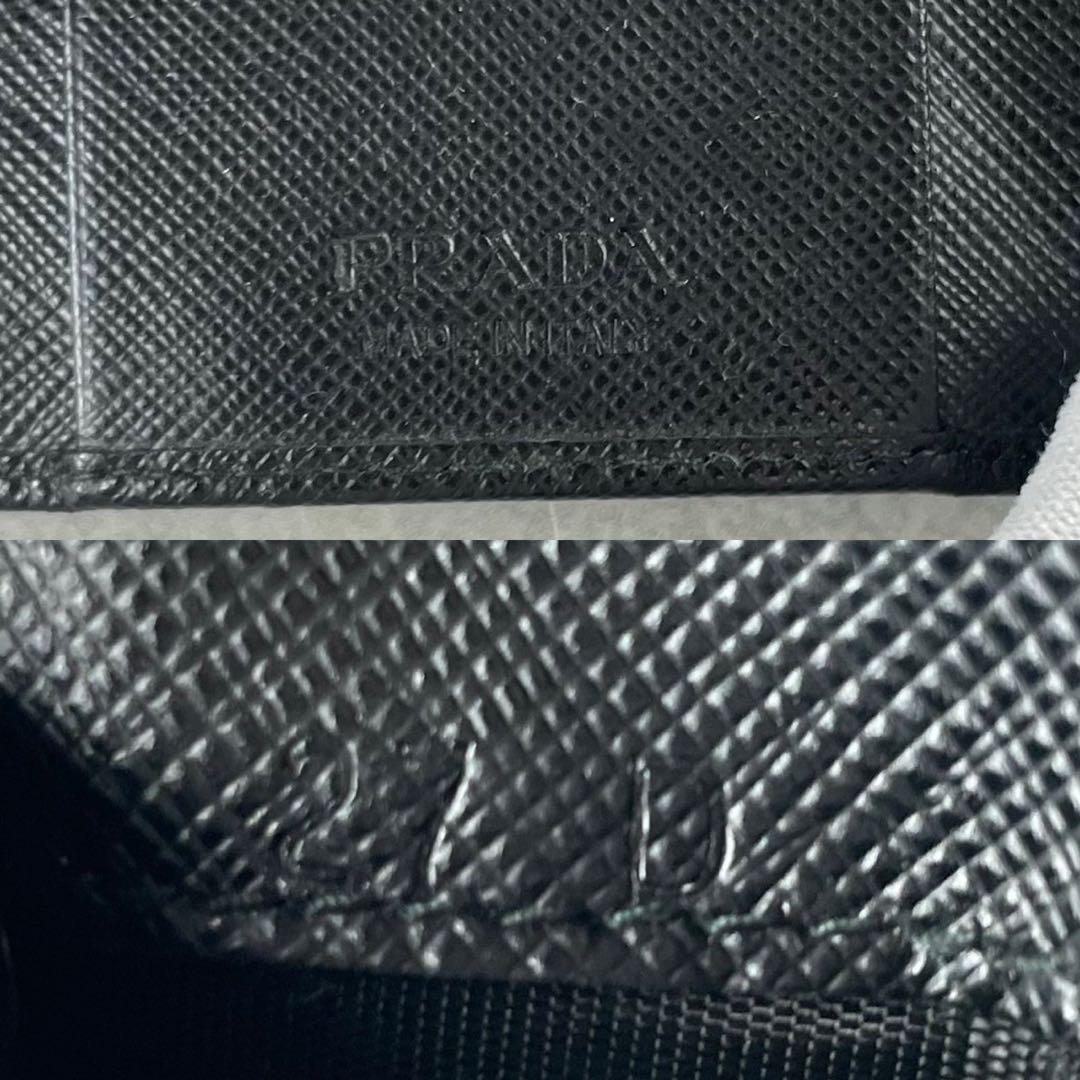 【極美品】PRADA キーケース 6連 三角ロゴ サフィアーノレザー ブラック