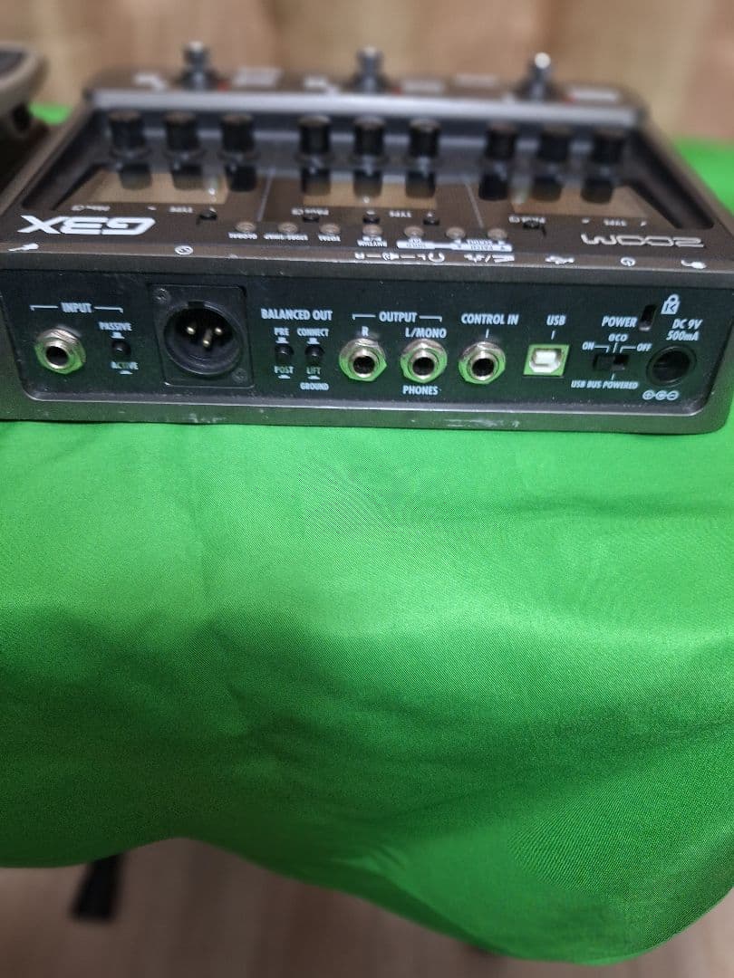 ZOOM G3X マルチエフェクター　純正アダプター・説明書付