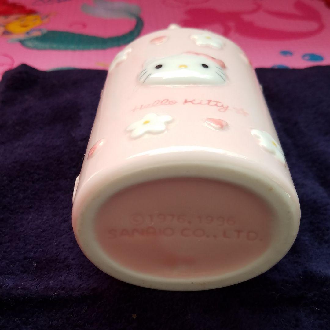 ハローキティ　歯ブラシスタンド　ソープディシュセット