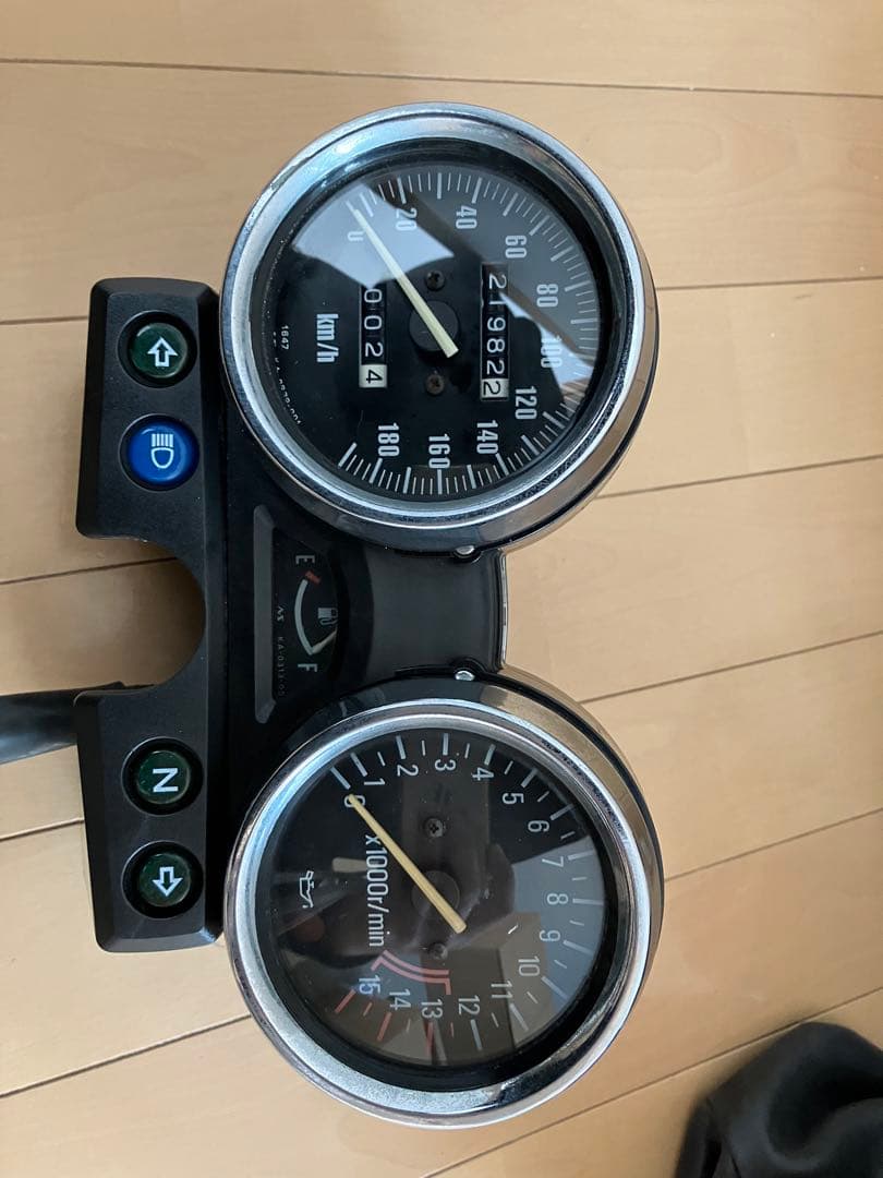 ゼファーx メーター