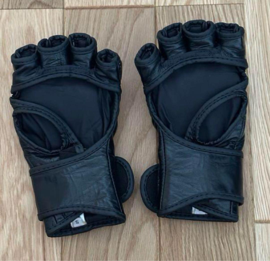 Fairtex ONE オープンフィンガーグローブ ブラック