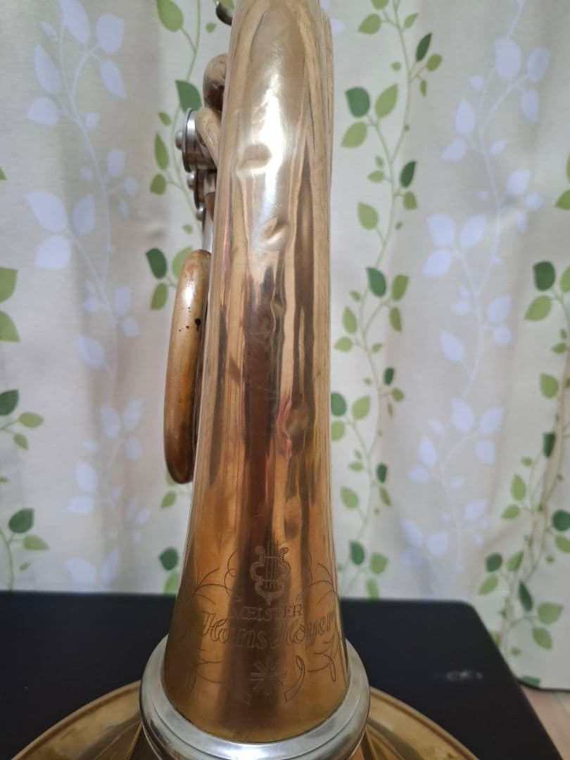 ハンスホイヤー　B♭シングルホルン5ロータリー　Fナチュラル管付き