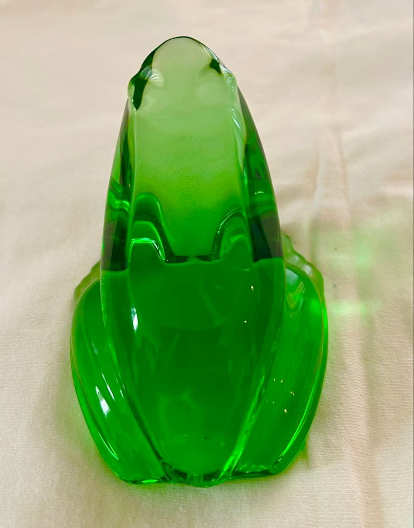 ブ*イ様 バカラ　クリスタル　カエル　透明緑色