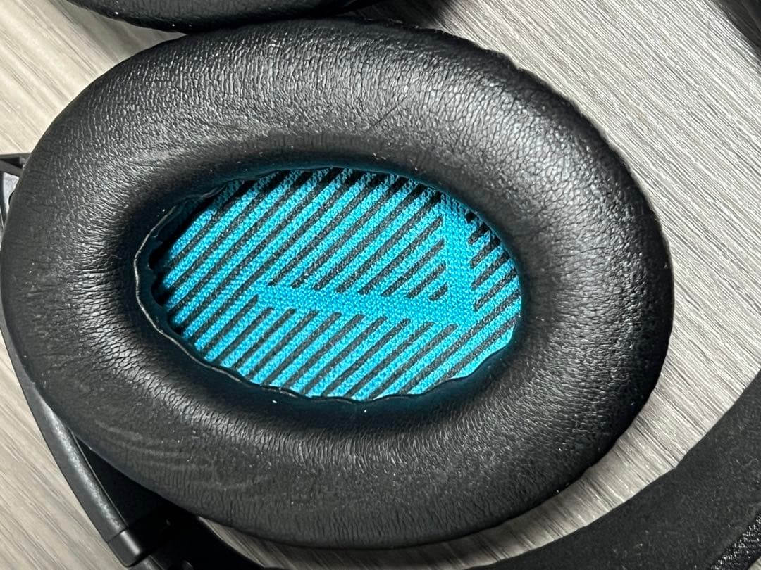 【期間限定値下】BOSE QC25 ノイズキャンセル ヘッドホン