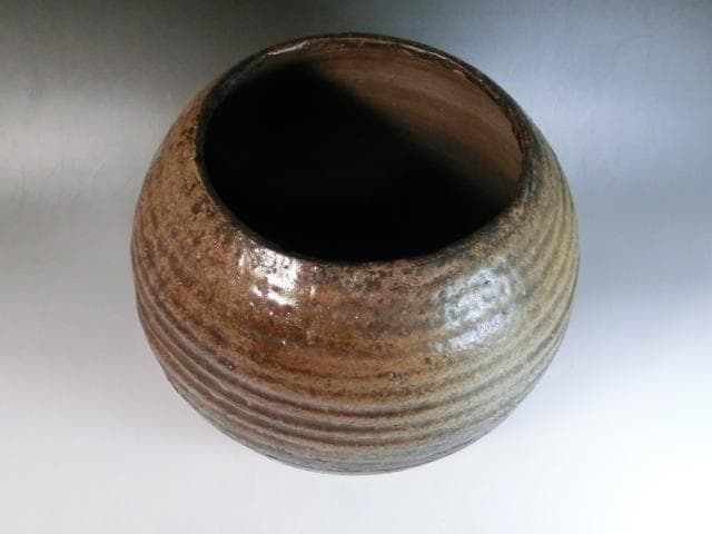 壷●飴釉の丸壷 古備前 古い広口花瓶 古壺 花瓶 花器 置物 時代物 骨董品■