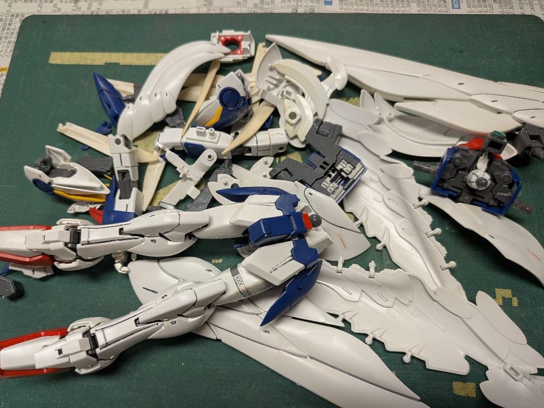 ガンダムW クロスコントラストカラー（レプリカ）ゼロＥＷ&エピオン２個セット