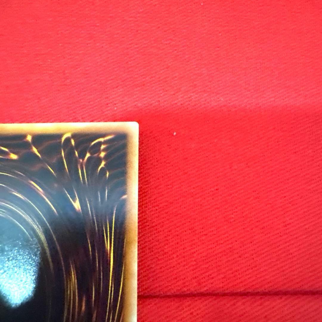 遊戯王 黒の魔法神官 トレカ シークレットレア アテム デュエルモンスターズ 闇